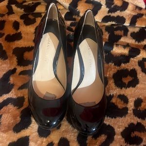 Gianni Bini Slip On Pump Heels Size 7.5 Black Patent Leather Dressy Heeled Shoes